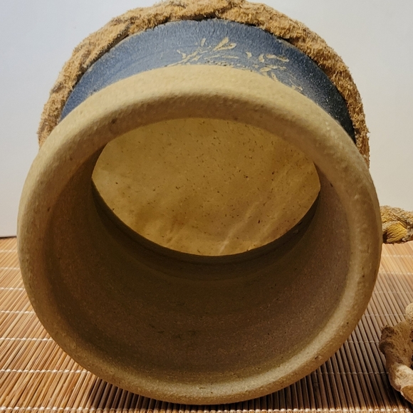 Handmade pottery Small DJEMBE style Skin Drum Bongo Artist Made PNW 🎶 Unique - Picture 4 of 8